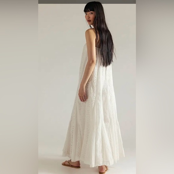 NWT Free People Midnight Cruiser One-piece White Strapless Eyelet Jumpsuit - Picture 2 of 11